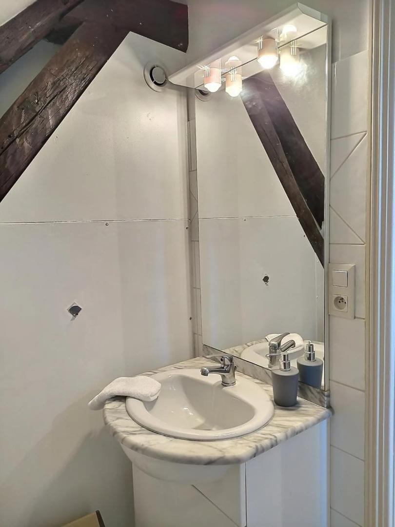 Le Travel - Appartement Equipe Proche Centre Et Yschools Troyes Extérieur photo
